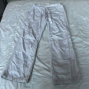 Low rise cargo jeans